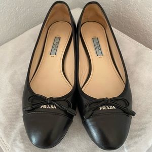 Prada Ballet Flats - Black